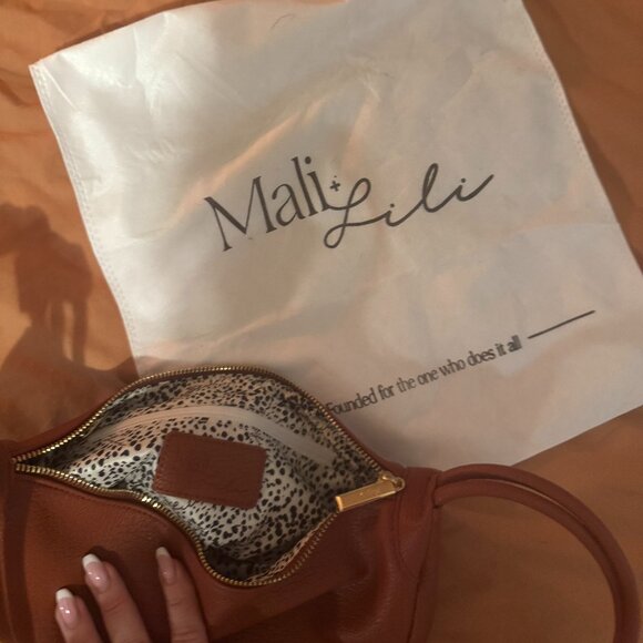 Mali + Lili Convertible Sling Bag in Brown Motif (Anthropologie) - Picture 5 of 6